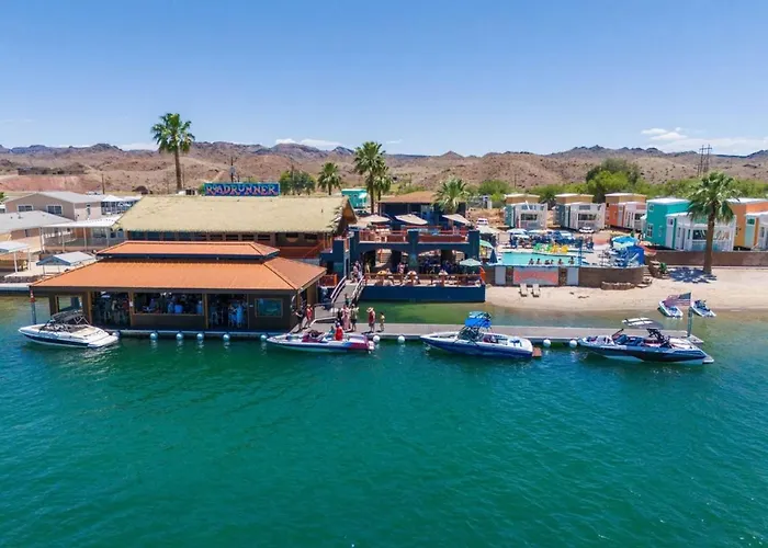 Holiday home Rockstar | Private Hot Tub | Deluxe River Views At Roadrunner
